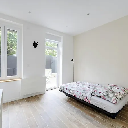 Apartman Neuf A 10 Minutes De Paris